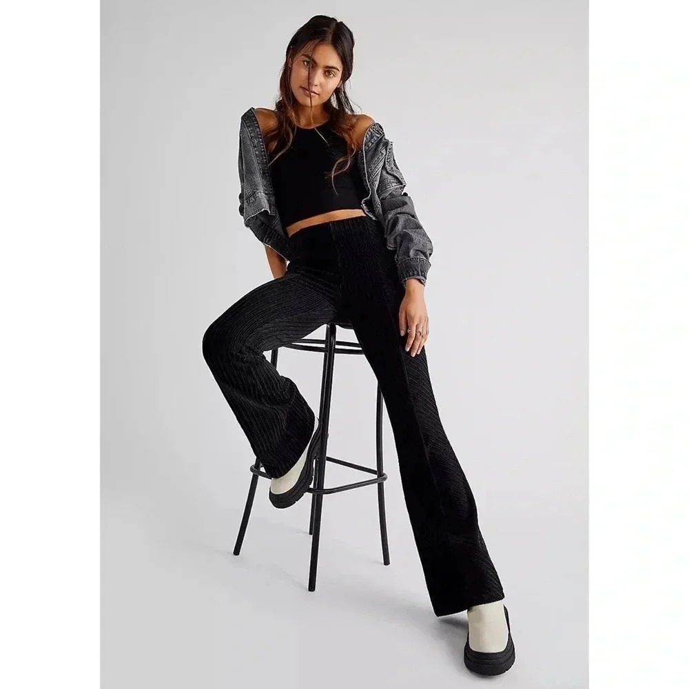 New Free People Slim Pull-On Velvet Flare Pants Black XS - Picture 12 of 14
